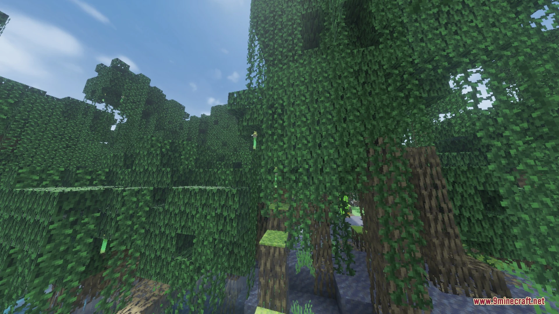 Chroma Visuals Shader (26.x) – Clear Water Reflections and Soft Bloom on Bedrock — screenshot 3